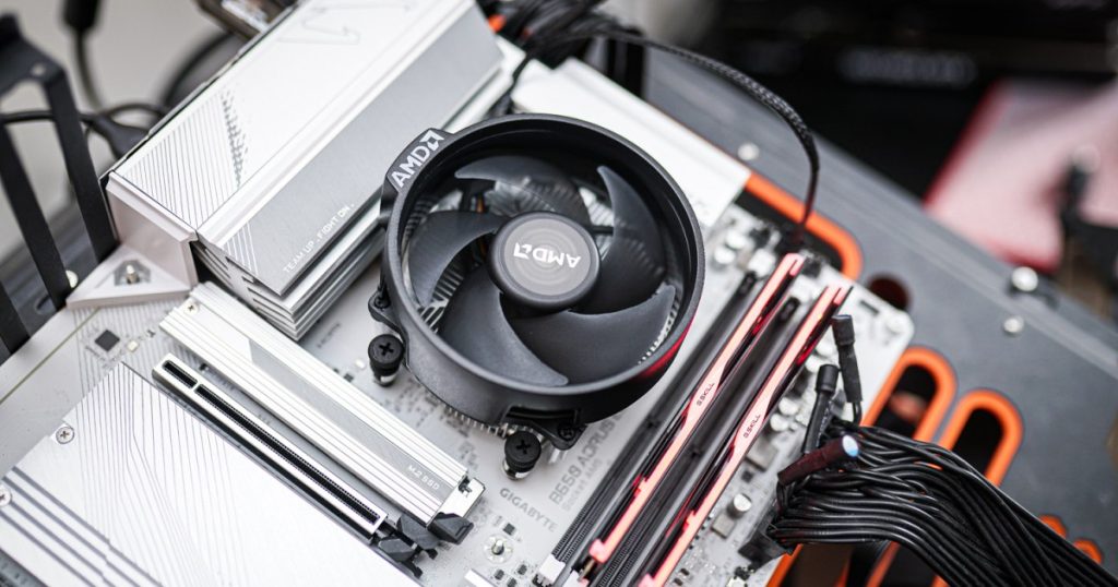 How to install a CPU cooler