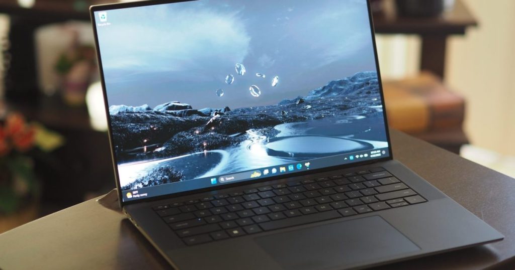 Get 0 off the Dell XPS 15 with an RTX 4050 and 1TB SSD