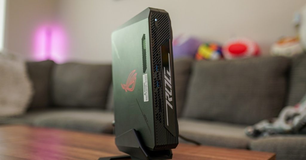 Asus ROG NUC 970 review: impossibly small