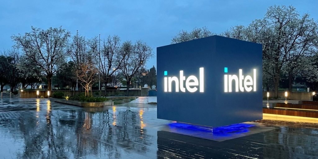 Intel to lay off 15,000 staff as part of  billion cost savings plan